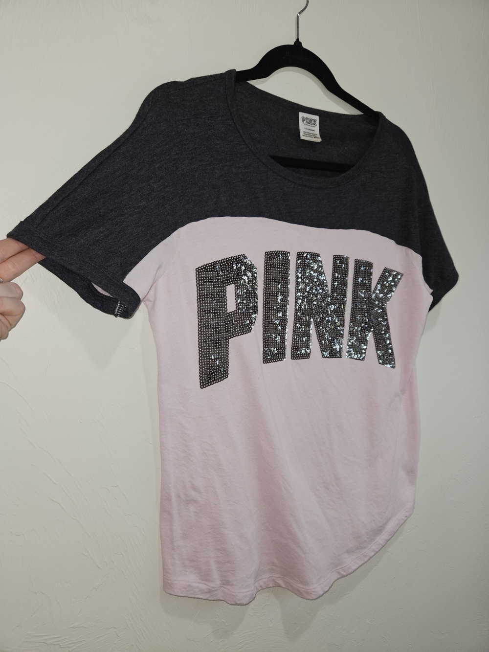 PINK Sequin Logo Colorblock Tee Pink Charcoal T-Shirt Short Sleeve Womens Large - Picture 2 of 9